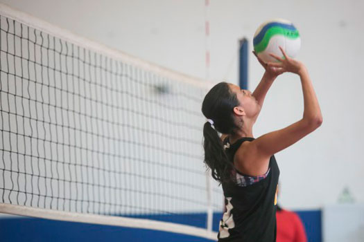 Jean Piaget ganha do Presidente Kennedy pelas oitavas de final da 7ª Copa  TV Tribuna de Vôlei, copa tv tribuna de vôlei escolar